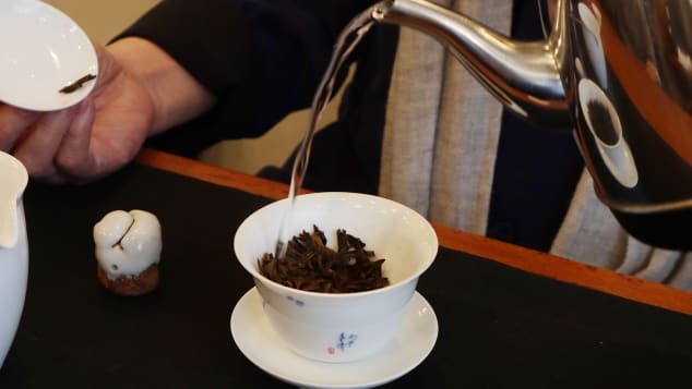 چرا یک کیلو از این چای چینی بیش از ۱۸۴ هزار دلار قیمت دارد؟