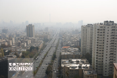 تصاویری که اوج آلودگی تهران را نشان می‌دهد(همشهری آنلاین)