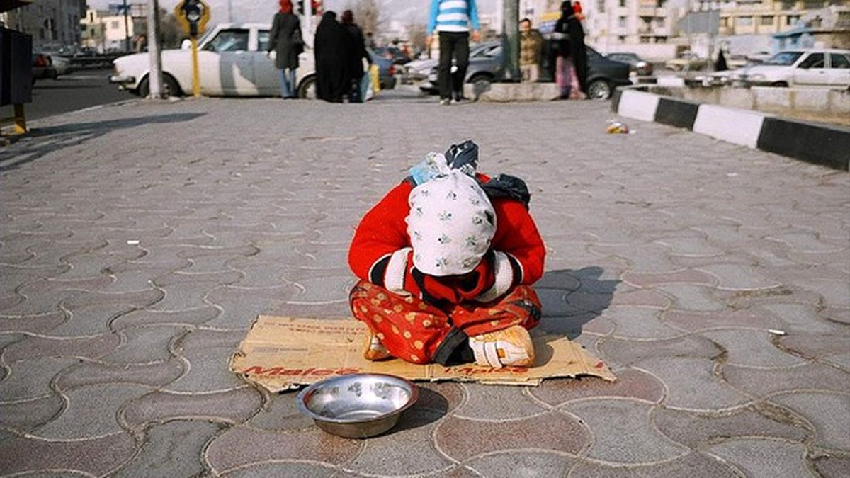 ایرانی‌ها فقیر نیستند، بلکه سطح توقع‌شان بالا رفته!