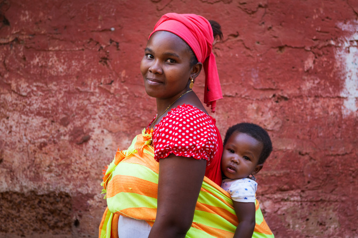 مادر بودن در کشورهای مختلف دنیا چه تفاوتی دارد؟(روزیاتو)