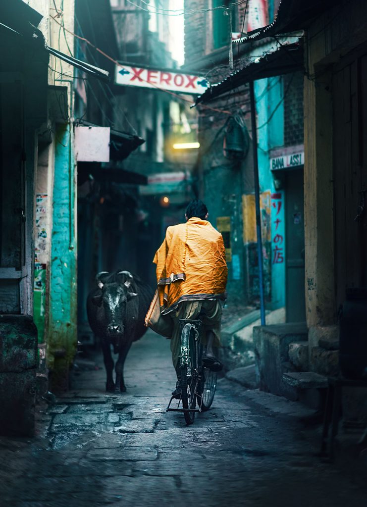 هنر عکاسی خیابانی اشرافول عارفین: خیابان‌های باریک و پررمز و راز آسیای جنوب شرقی