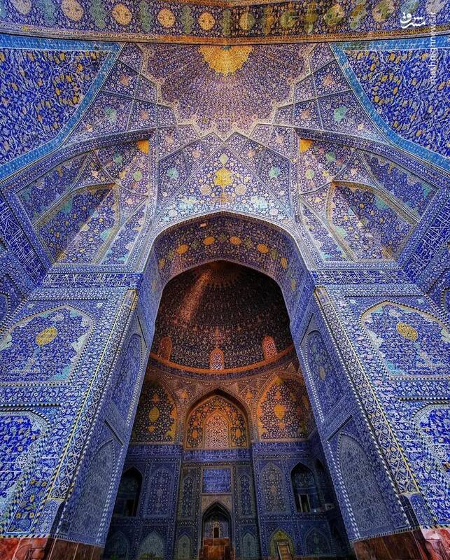 کاشی‌کاری‌ زیبای مسجد امام اصفهان