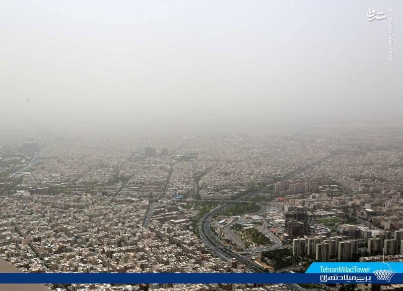 آلودگی هوا از نمای برج میلاد تهران