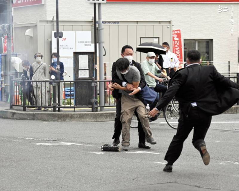 لحظه دستگیری ضارب نخست‌ وزیر ژاپن
