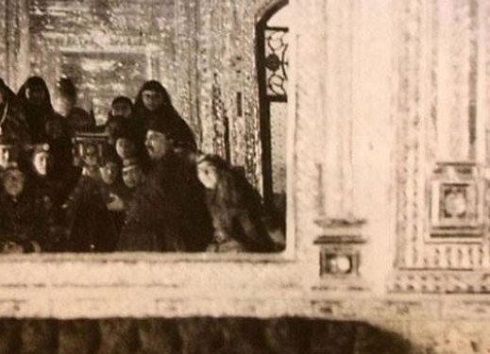 رمزگشایی از معمایی عجیب / چرا زنان قاجار سبیل داشتند؟