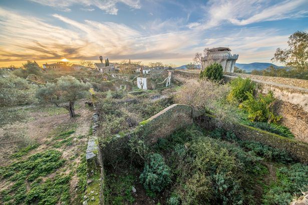 گرانادیا؛ شهر زیبای قرن نهمی در اسپانیا که به اشتباه متروکه شد