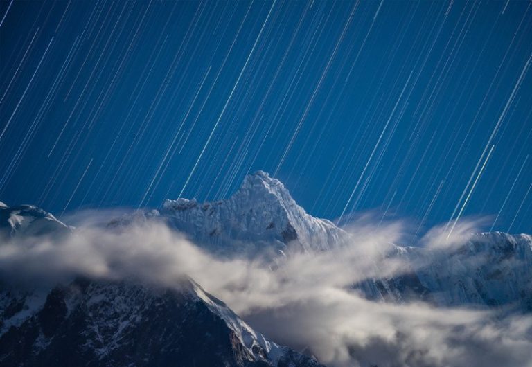 آخرین عکس از دنباله‌دار لئونارد برنده بهترین عکاس نجومی سال شد
