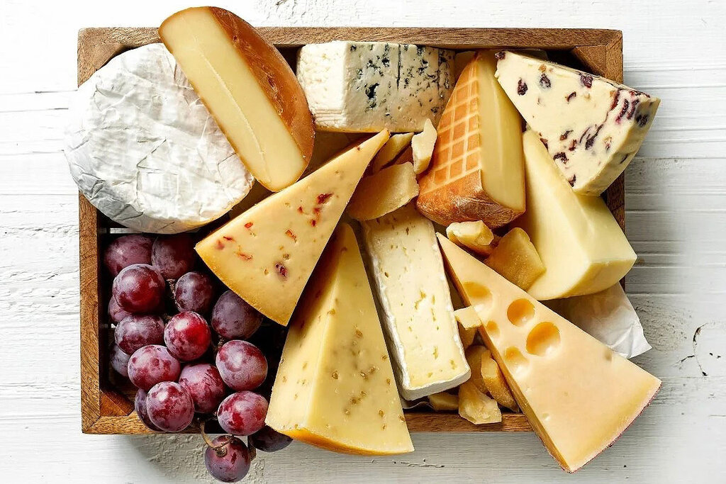 خوردن پنیر برای این ۳ نوع بیماری مناسب نیست