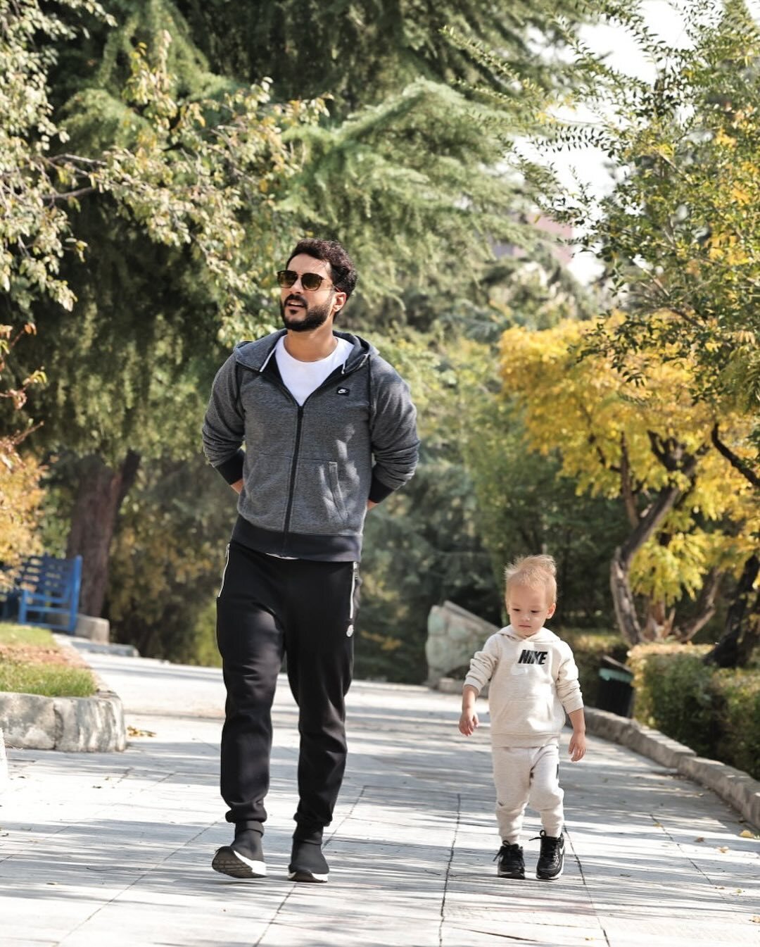 عکسی از ساعد سهیلی و پسرش