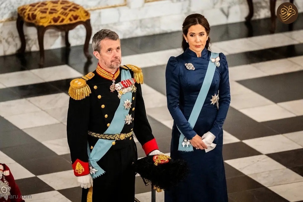 تصاویری جالب از جدیدترین ملکه دنیا