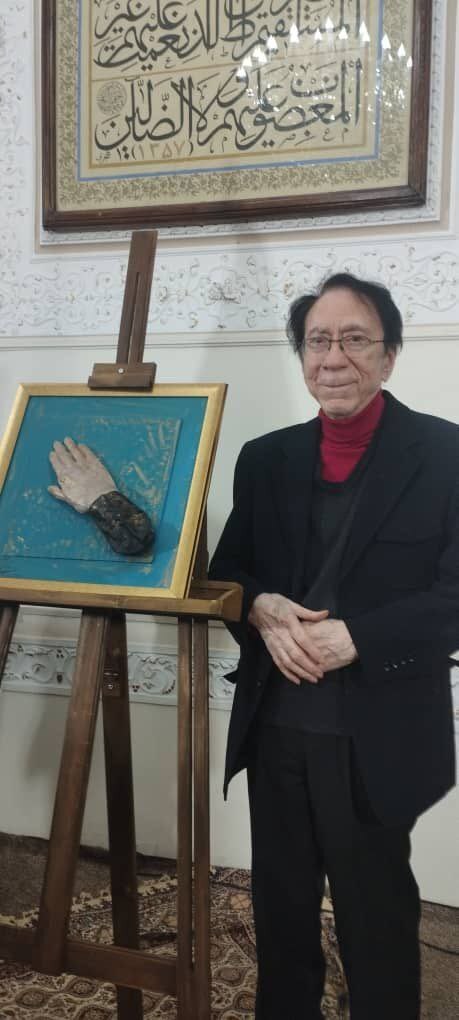 هدیه عجیب به هنرمند بزرگ ایران در یک مراسم!