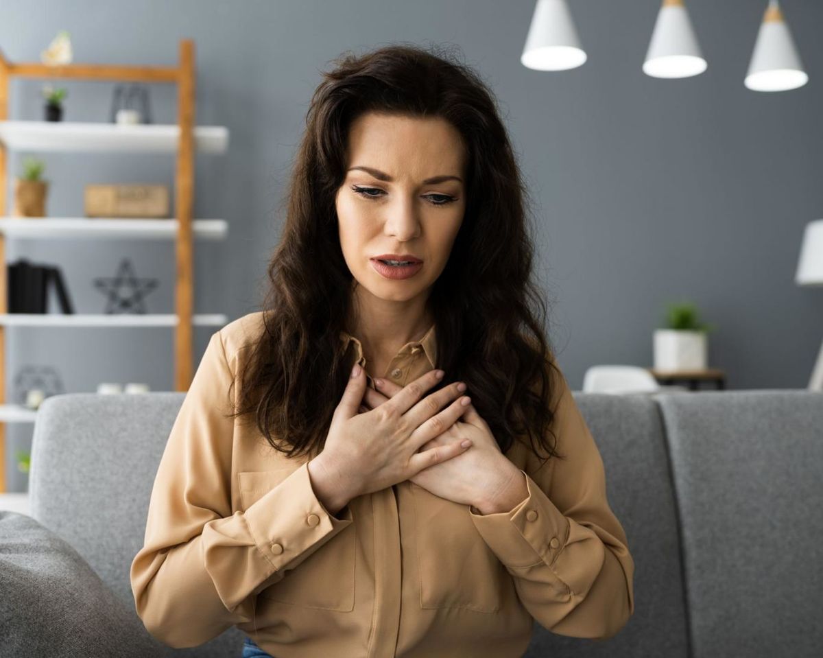 چه زمانی باید نگران درد در قفسه سینه باشیم؟ (خبرفوری)