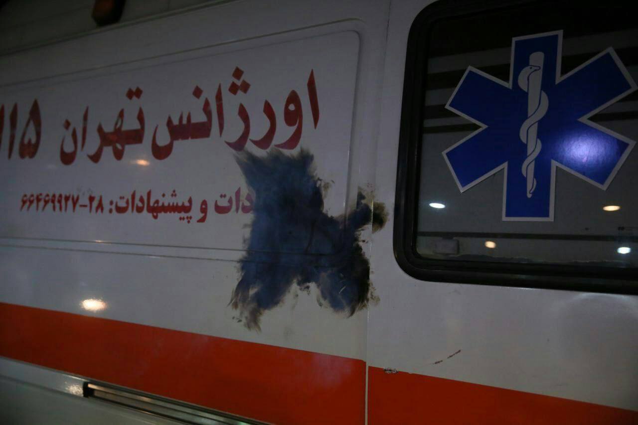 تصویری از اصابت ⁧نارنجک⁩ به ⁧یک آمبولانس!