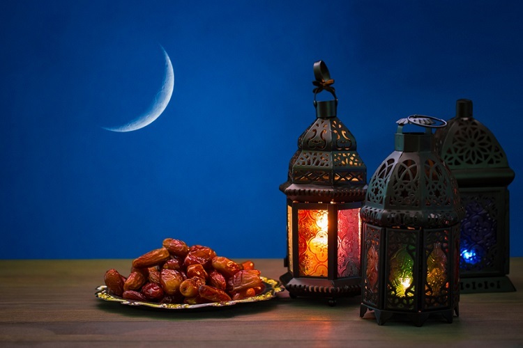 چگونه در ماه رمضان لاغر شویم؟ (روزیاتو)