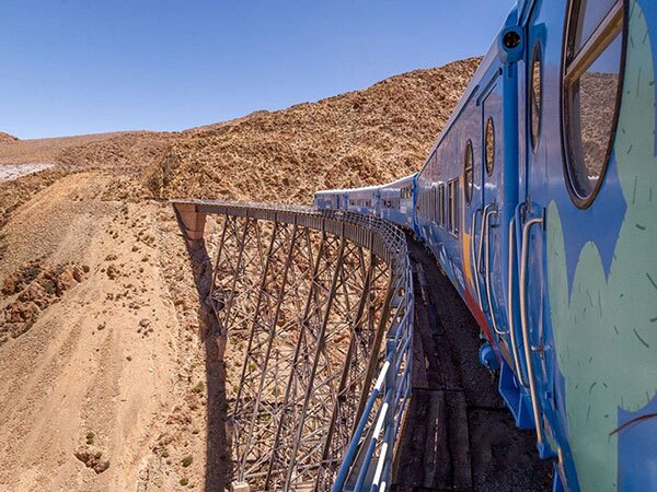معرفی ۱۱ سفر زیبا با قطار در سراسر جهان (برترین ها)