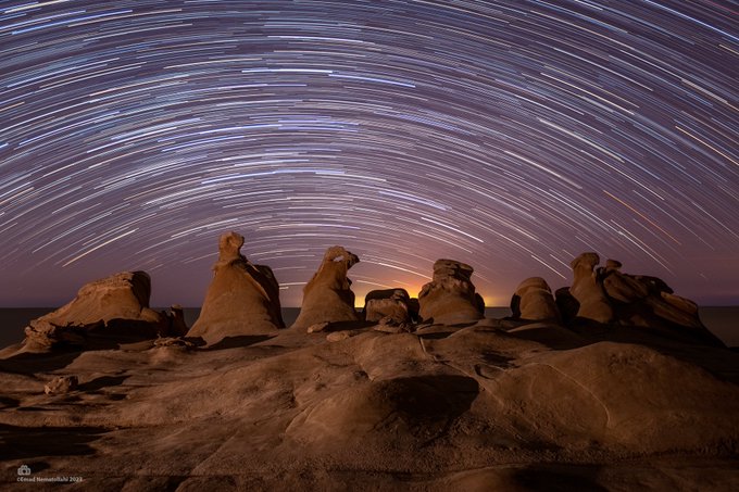 رد ستارگان بر ساحل صخره‌ای خلیج فارس
