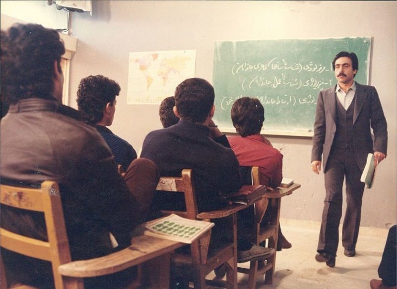بهترین معلم های سینمای ایران و جهان/ از رابین ویلیامز درخشان تا معلمی که مجید را میگو میهمان کرد