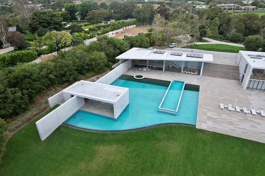 بیانسه و جی زی گران‌ترین خانه کالیفرنیا را به قیمت ۲۰۰ میلیون دلار خریدند (روزیاتو)