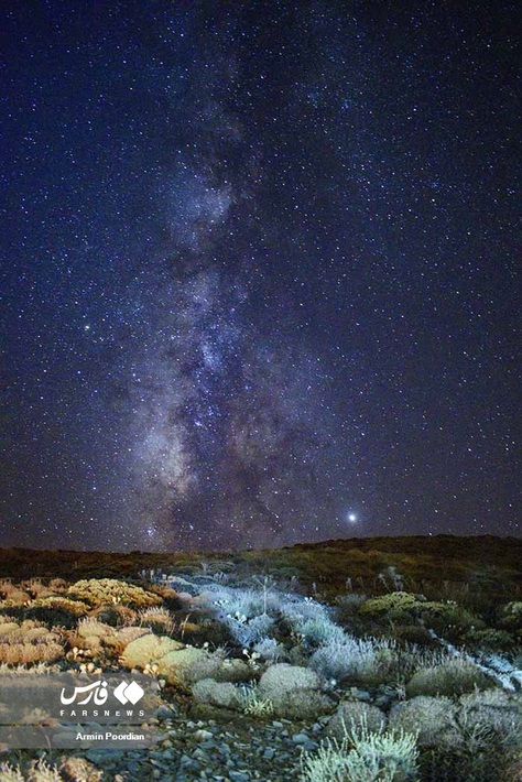 عکس های متحیرکننده از آسمانِ شب در گوشه ایران(فارس)