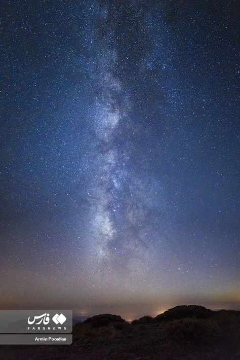 عکس های متحیرکننده از آسمانِ شب در گوشه ایران(فارس)