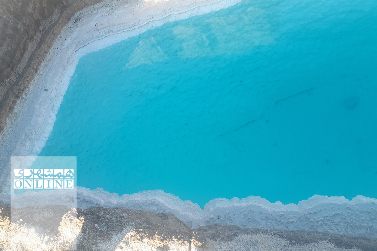 تصاویر تنها آبشار نمکی جهان در ایران | اینجا بهشتی در برهوت است! | بازدید از تخت عروس در دل کویر |حمام مرتضی علی کجاست؟ (همشهری آنلاین)