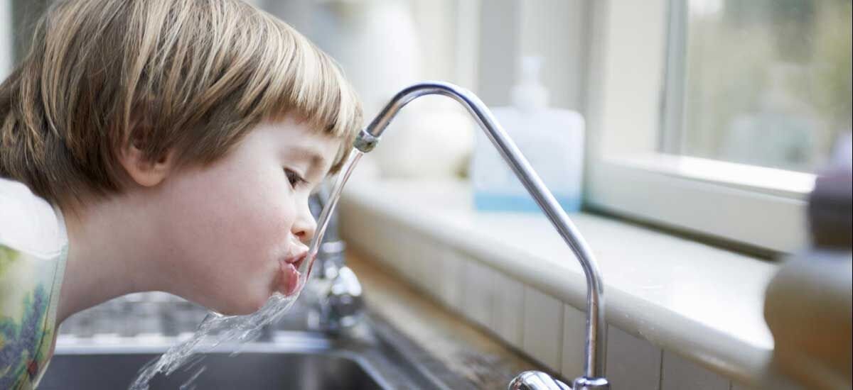 مضرات استفاده از آب لوله کشی برای بدن