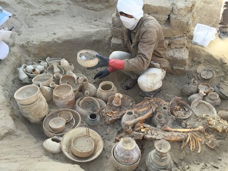 کشف گور عجیب ۴۶۰۰ ساله در قبرستان ایران‌