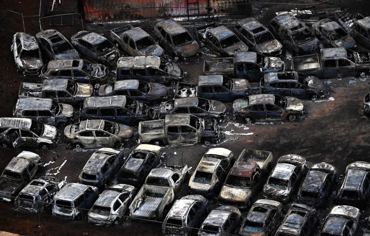 تصویری ترسناک از خاکستر شدن خودروها در هاوایی با بادهای آتشین!