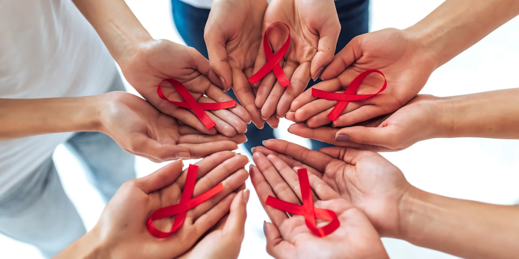 پیشرفت بزرگ در درمان ایدز با شناسایی دارویی که سلول‌های آلوده را از بین می‌برد (روزیاتو)