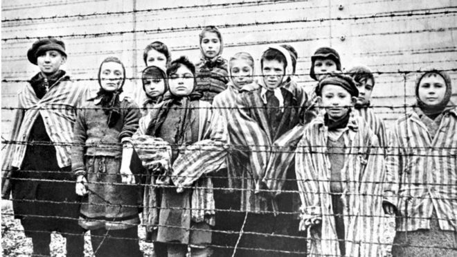 پیگرد دادستانی آلمان برای نگهبان ۹۸ ساله اردوگاه نازی‌ها