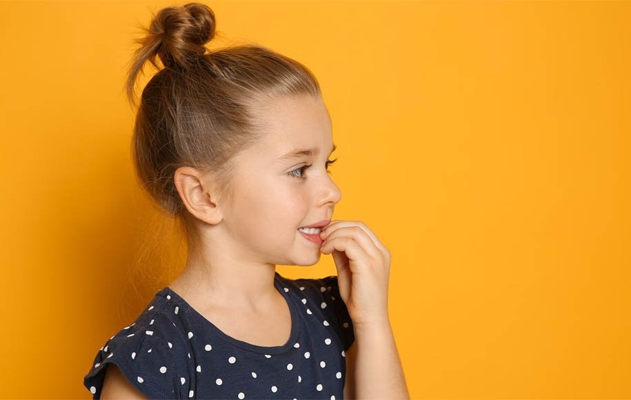 ۸ راهکار موثر برای رفع ناخن جویدن در کودکان