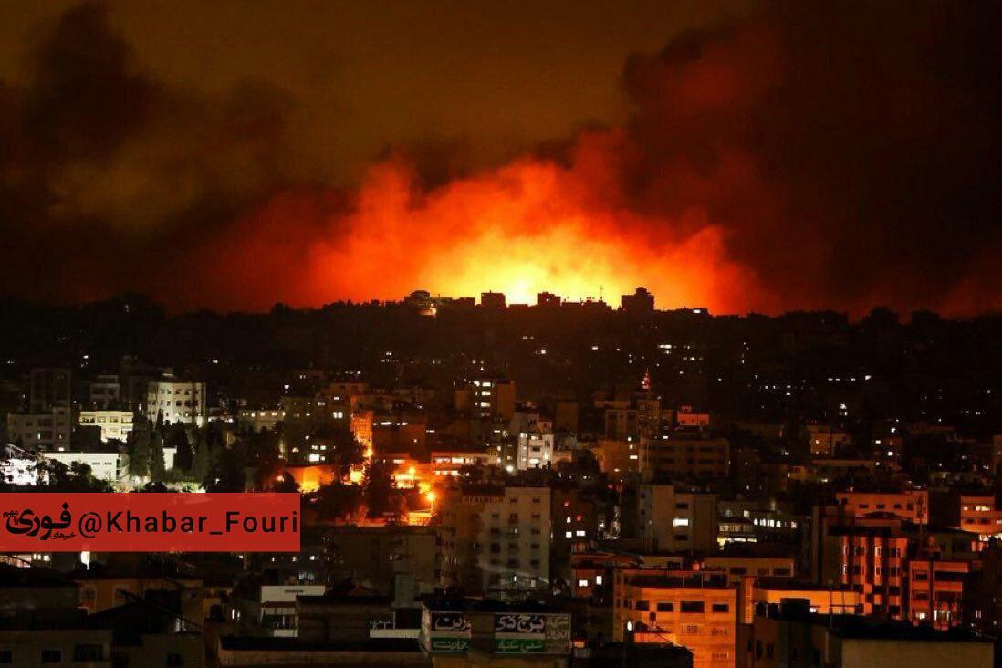 عکسی از حملات تلافی‌جویانه ارتش اسرائیل به غزه