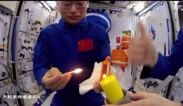 آتش‌بازی شگفت‌انگیز فضانوردان چینی در فضا