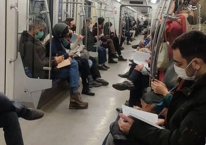 کتابی که در متروی تهران بسیار پرفروش شد
