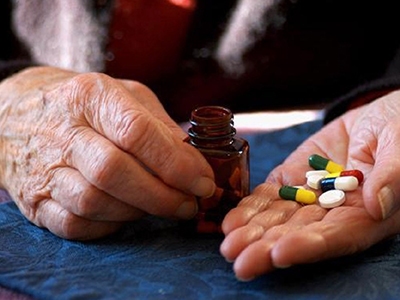چه داروهایی برای سالمندان مضر است؟