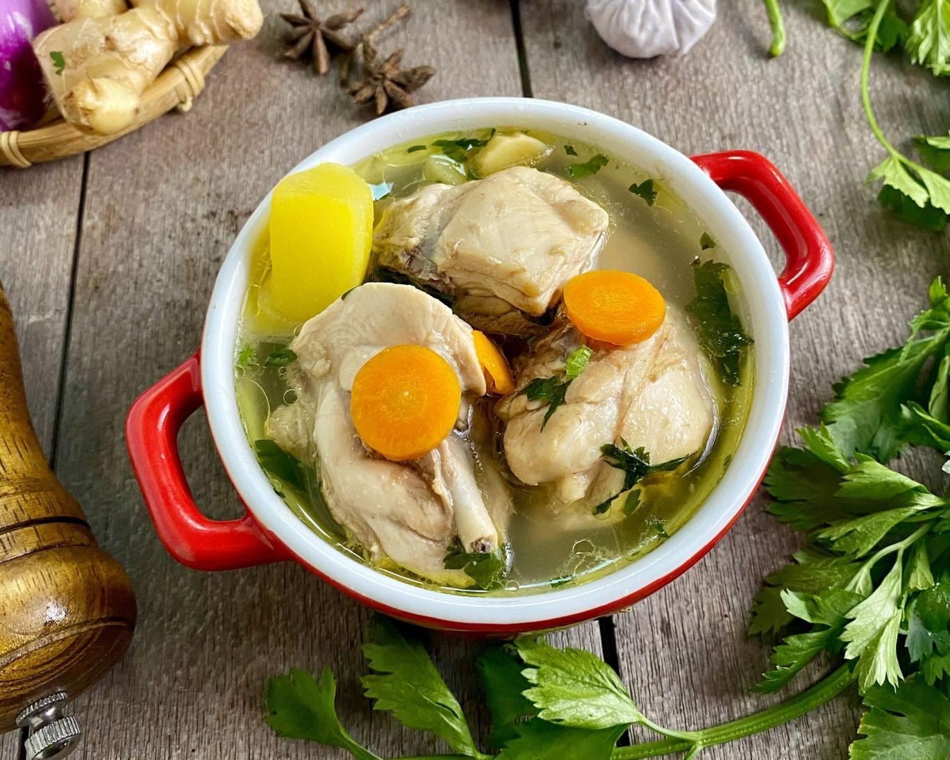 سوپ مرغ واقعا به بهبود سرماخوردگی کمک می‌کند؟