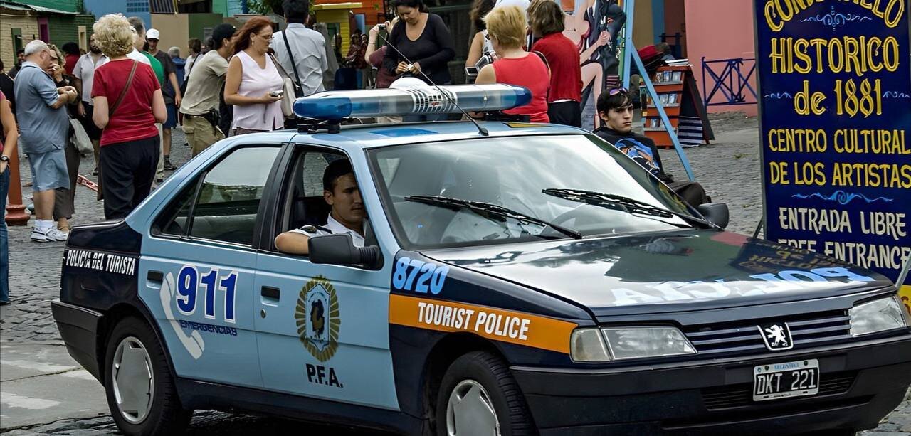 پژو ۴۰۵ در آرژانتین ماشین پلیس شد!