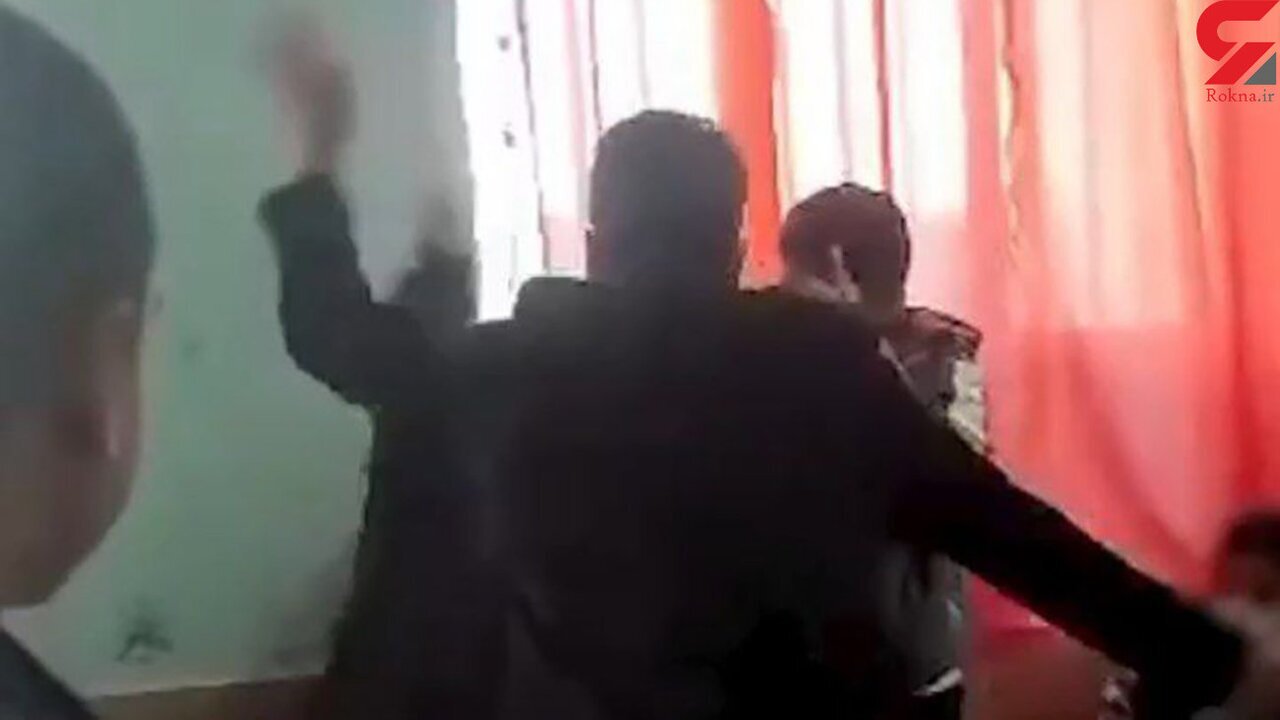 جنجال کتک زدن یک دانش آموز توسط معلم شیرازی