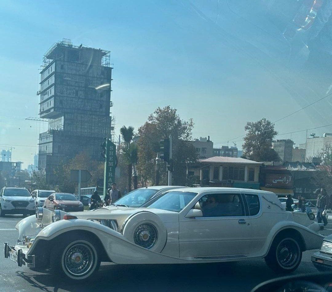 عکس شکار شده از یک خودرو عجیب در خیابان‌های تهران
