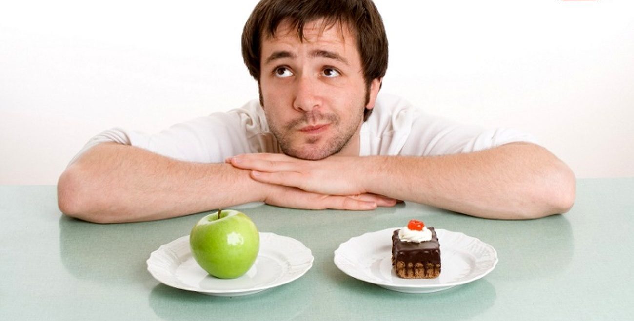 مجبور نیستید برای کاهش وزن، شیرینی حذف کنید/ در نوروز چقدر شیرینی بخوریم که چاق نشویم؟ (خبرفوری)