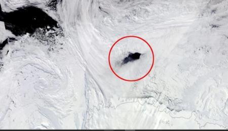 سوراخی در یخ که ۵۰ سال دانشمندان را متحیر کرده بود (فرادید)