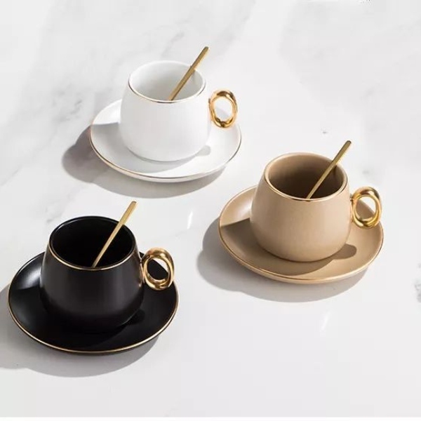 جدیدترین و جذابترین مدل‌های فنجان قهوه خوری لوکس و شیک (خبرفوری)