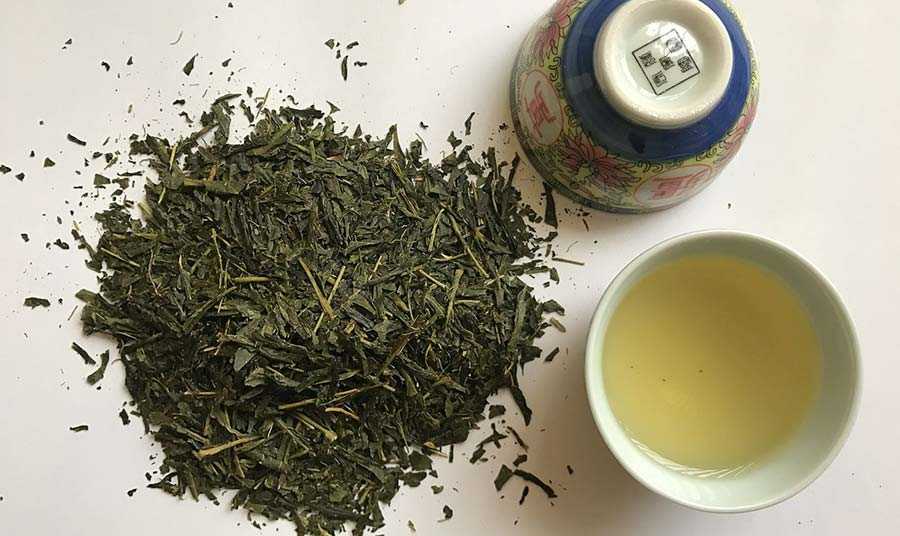 هوجیچا؛ از چای سبز برشته شده ژاپنی تا تقویت عملکرد شناختی (عصرایران)