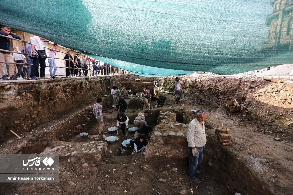 تصاویری از آثار کشف شده تاریخی در همدان (فارس)