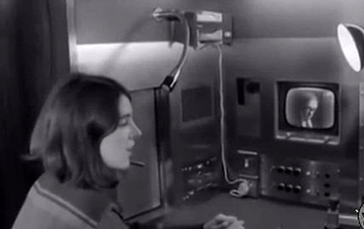 شیوه کار دستگاه خودپرداز در سال ۱۹۶۰ (خبرفوری)