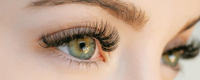 اکستنشن مژه می‌تواند برای سلامت چشم شما خطرناک باشد