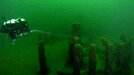 کشف سازۀ مرموز «۱۰ هزارساله‌ای» در زیر یک دریاچه