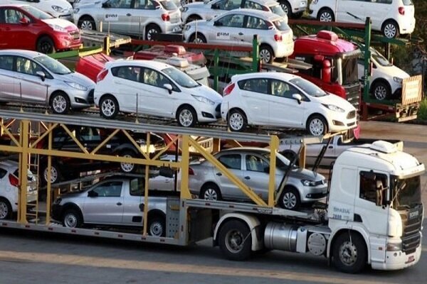 توقف واردات خودروهای کارکرده تا اطلاع ثانوی