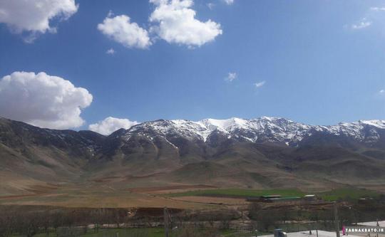 کوه های سربه فلک کشیده و پرازبرف از کوه های روبه روی روستای ملوسان معروف به کوه آردیشو(به زبان محلی آردوشان)جلال مومیوند 