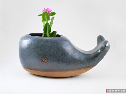 گلدانی که شبیه نهنگ طراحی شده است